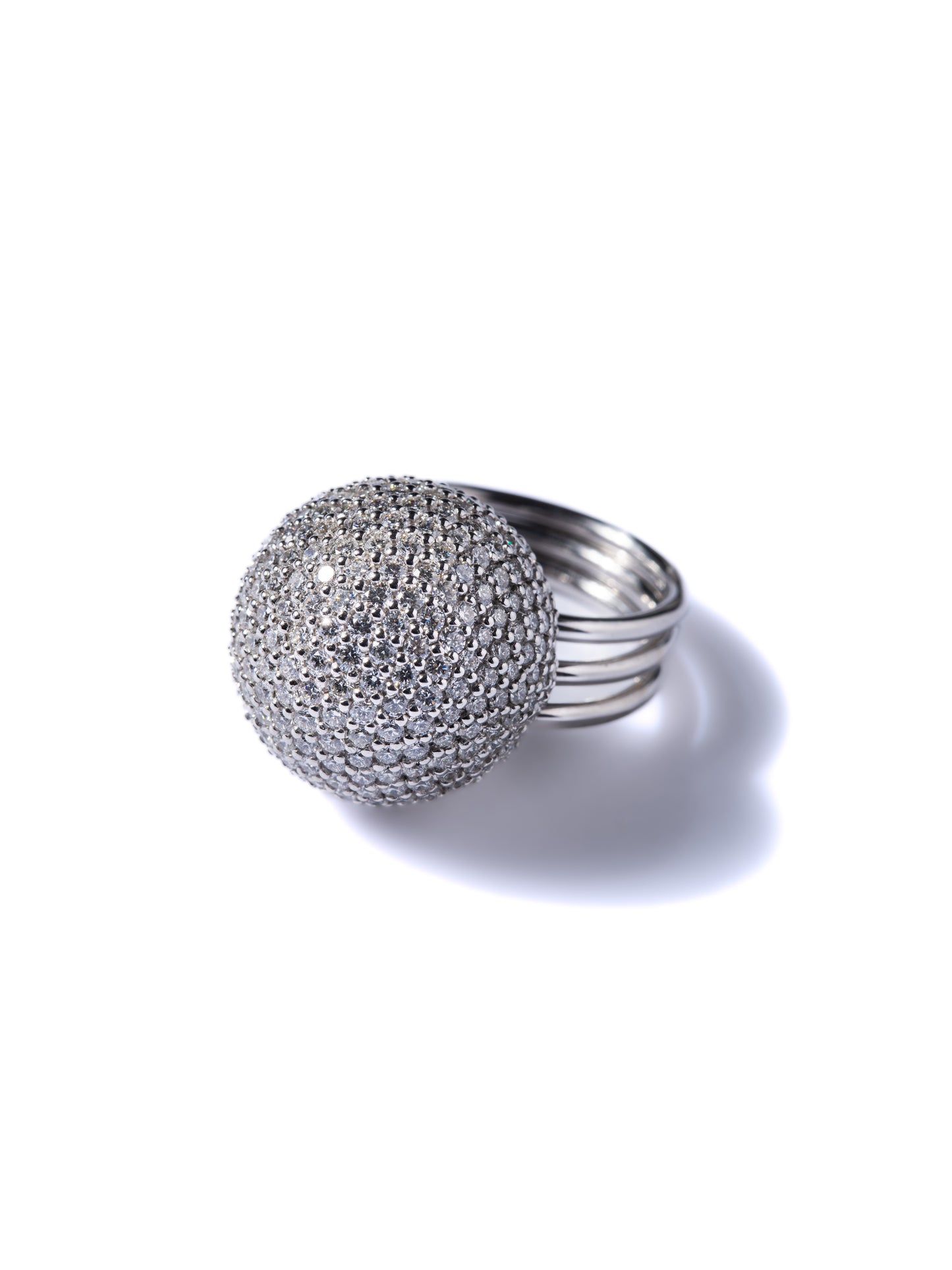 PAVÉ BALLOON RING